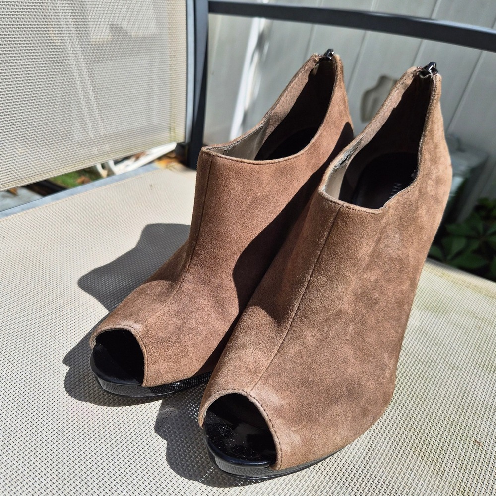 Nine West Suede Peep Toe Shooties Taupe Brown Platform Stiletto Heels 7.5M Y2K